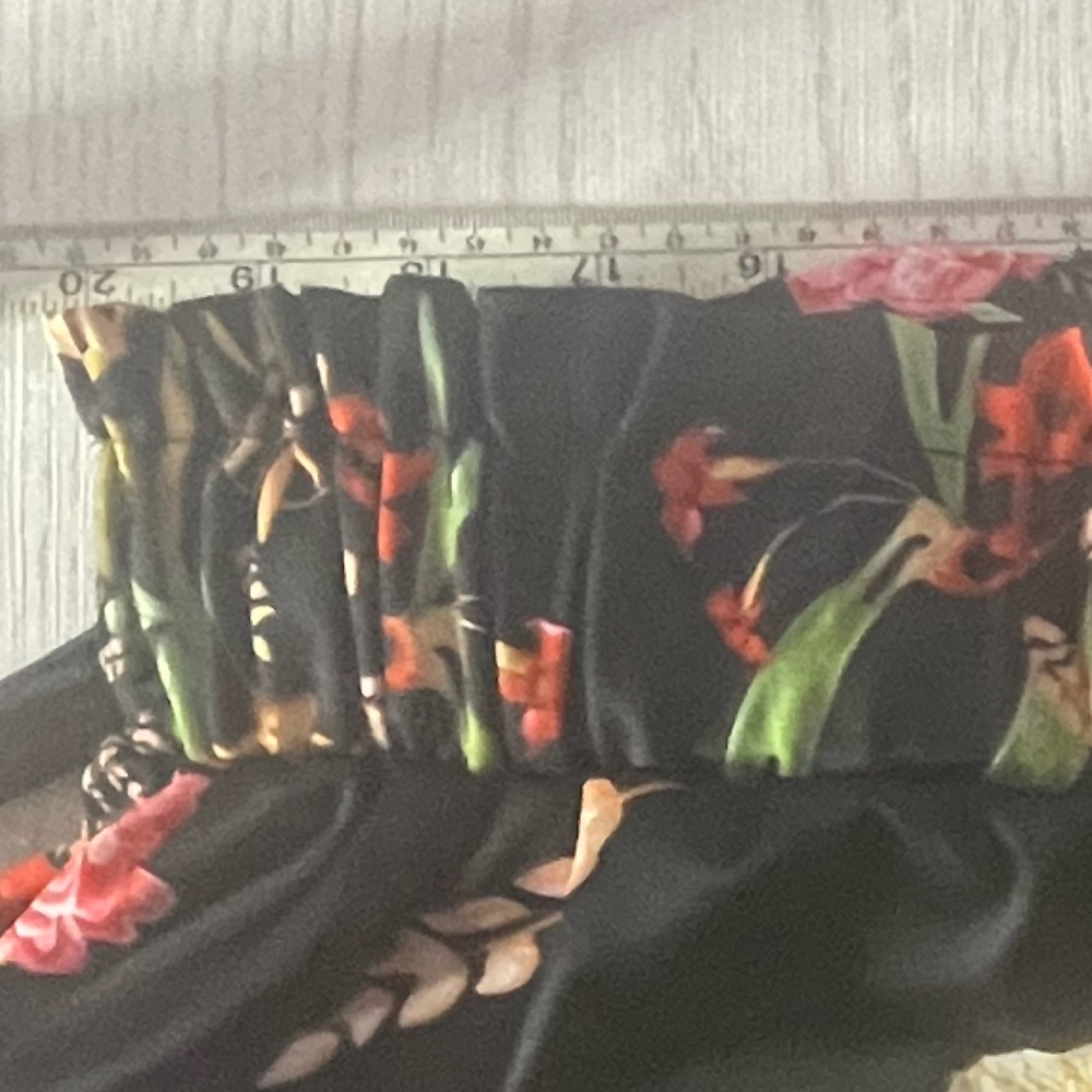 Floral High Waist Paper Bag Shorts - Picture 10 of 16